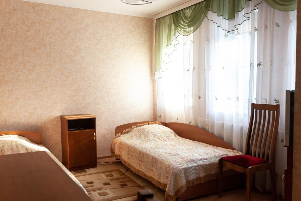 Gostinitsa "Elen" Hotel Shchuchyn Екстериор снимка