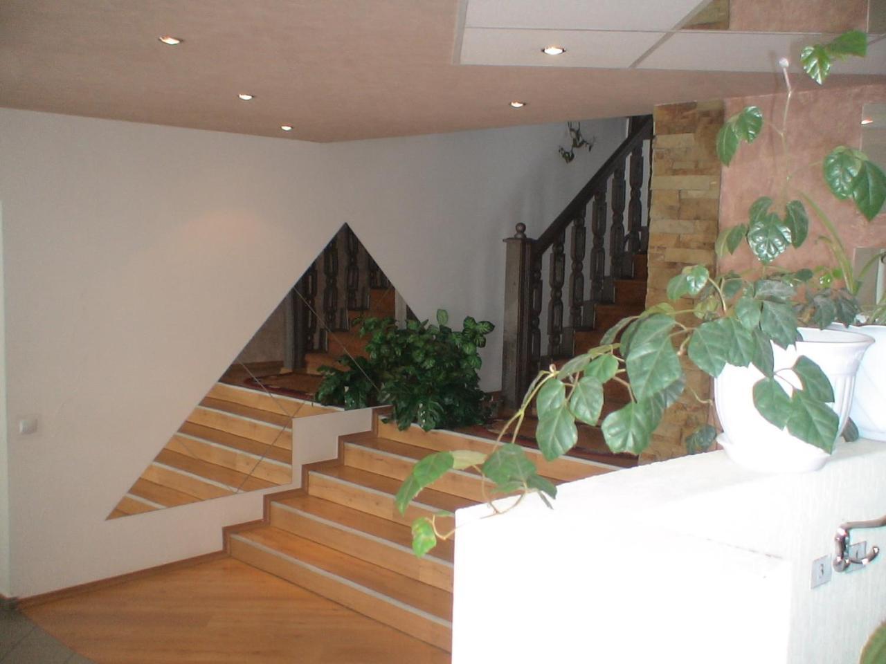 Gostinitsa "Elen" Hotel Shchuchyn Екстериор снимка